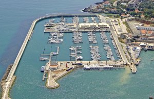 12 x 4.5 Metre Berth/Mooring Marina de Cascais For Sale