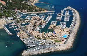 15 x 5 Metre Berth/Mooring Port of Bormes-Les-Mimosas For Sale