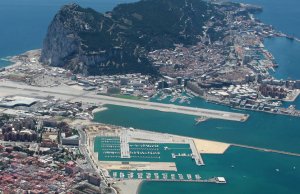 17 x 5.4 Metre Berth/Mooring Alcaidesa Puerto Deportivo Marina For Rent