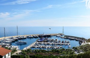 24 x 6.25 Metre Berth/Mooring Marina Cala del Forte Monoco For Sale