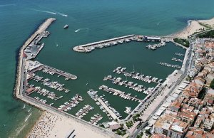 25 x 7 Metre Berth/Mooring Cambrils Marina For Sale