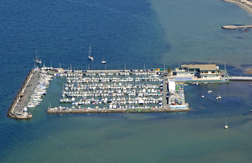 Club Náutico Los Nietos Marina  - Marina Berths / Moorings